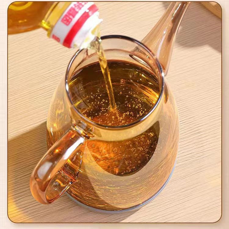 Amber Borosilicate Glass Oil Dispenser Bottle